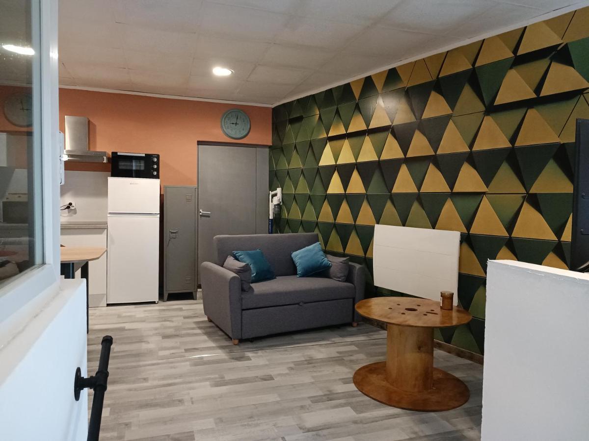 L'Annexe De L'Usine Logement Moderne De Campagne Saint-Quentin-Lamotte-Croix-au-Bailly Luaran gambar
